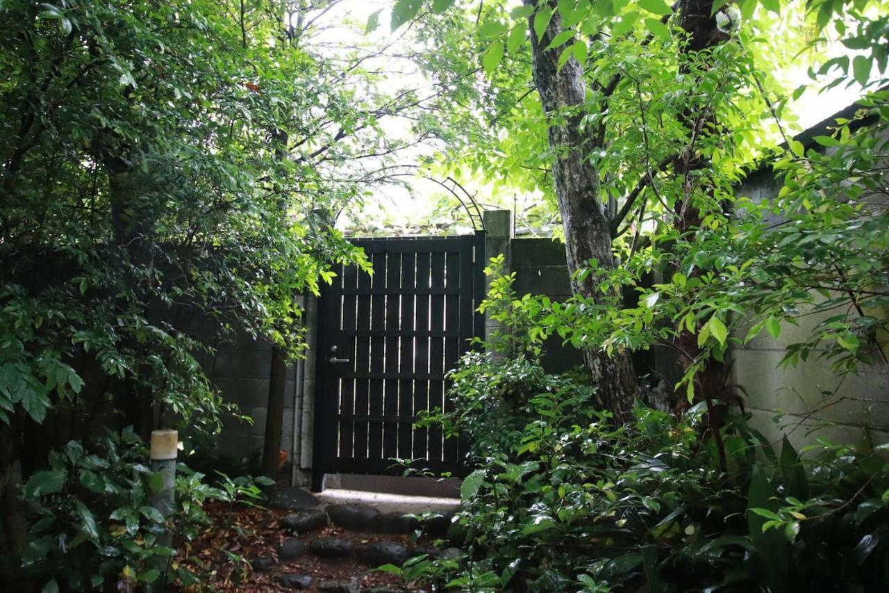 Yamaguchi House Annex, Private House With Onsen Hakone Exterior foto